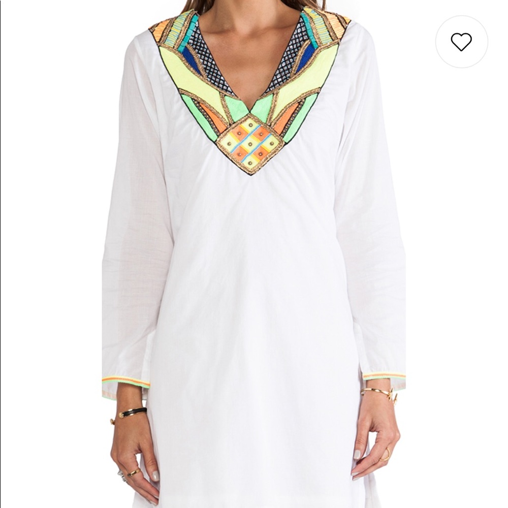White beach cover up with embellishments - Picture 4 of 4